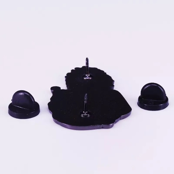 Beetlejuice Enamel Pin - Picture 2 of 2